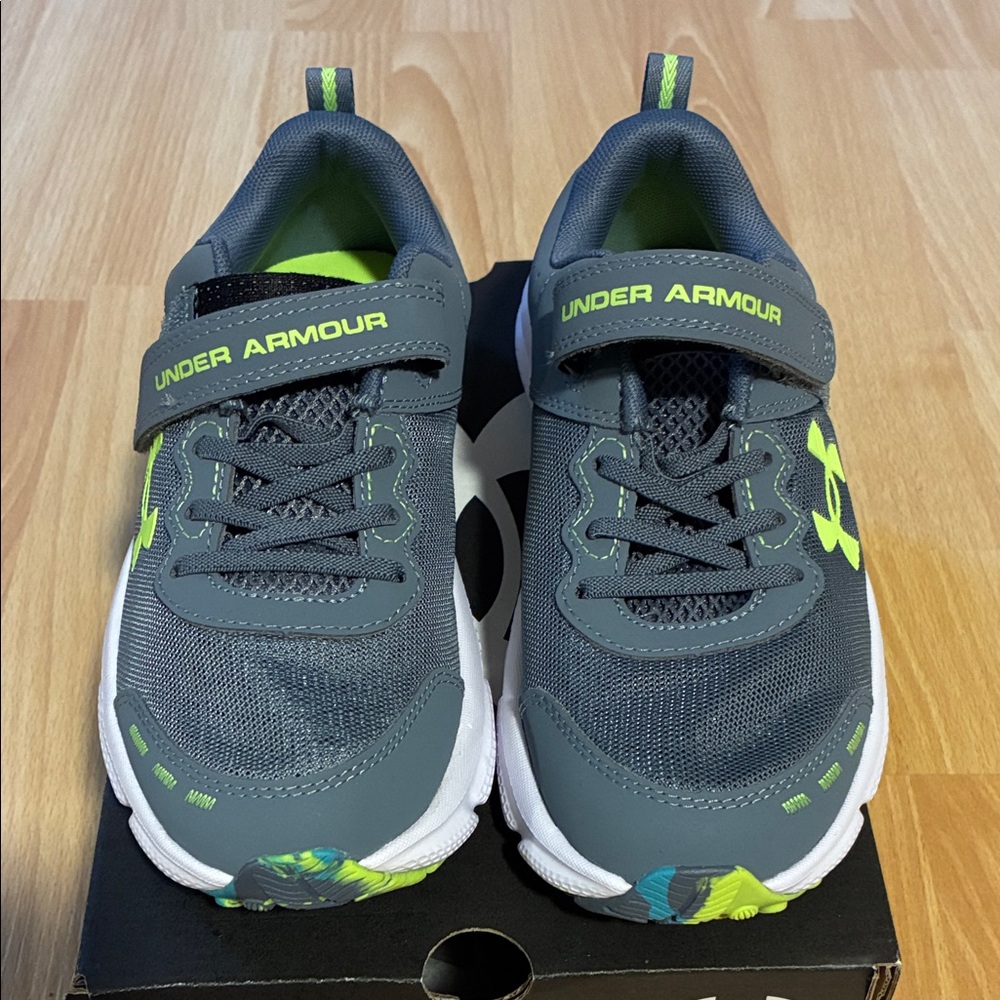Under Armour Kids Sneakers - Gray with Neon Green